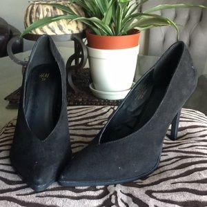 Black Suede Pumps